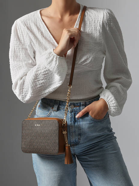 Cross Body Tas Jet Set Item Michael kors Bruin jet set F8GF5M2B ander zicht 1